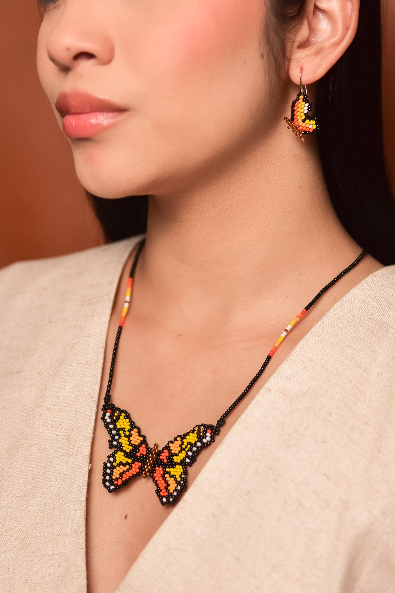 Collar Mariposa