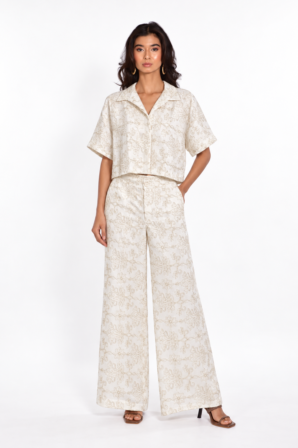Conjunto Elara