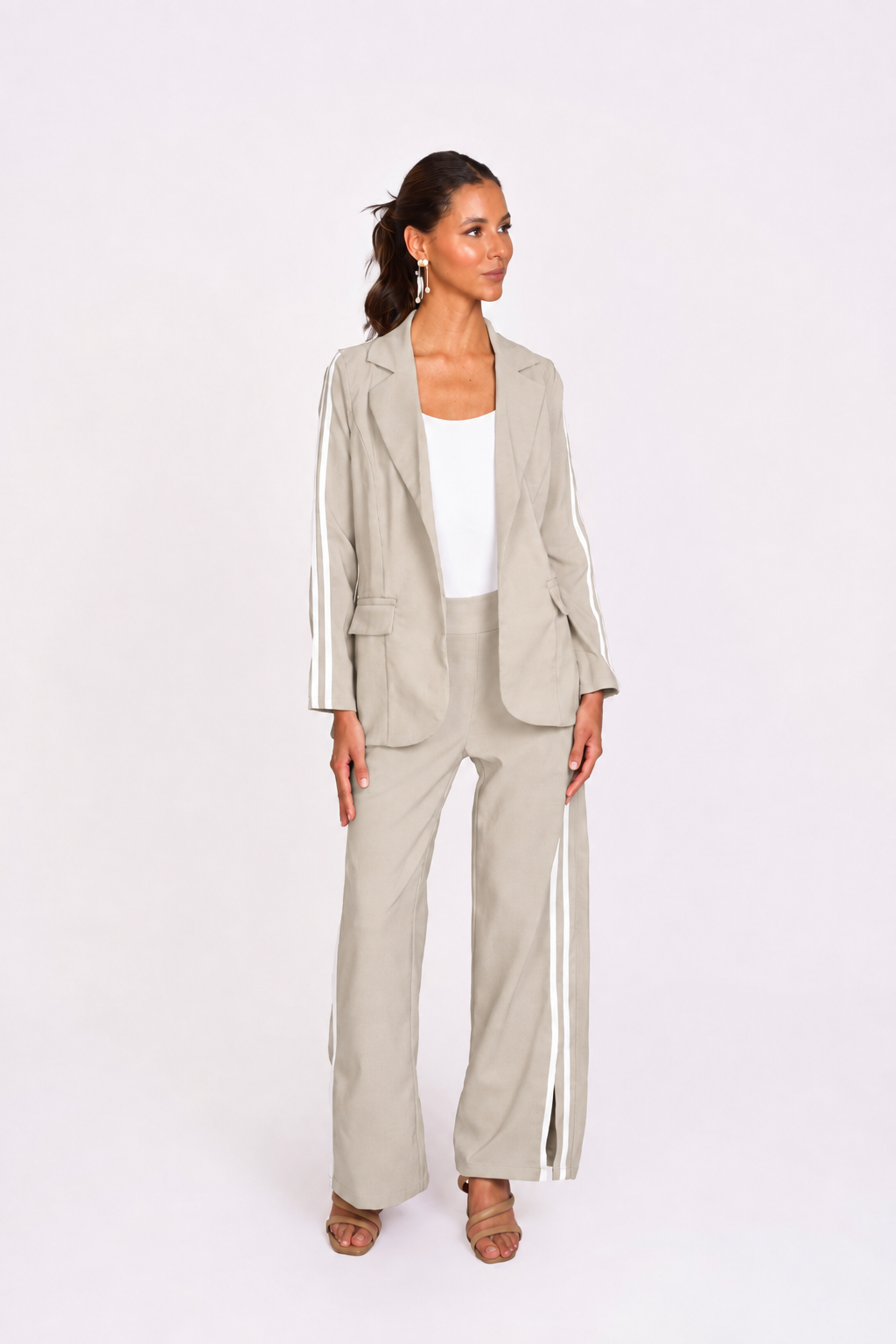 Conjunto Leonor